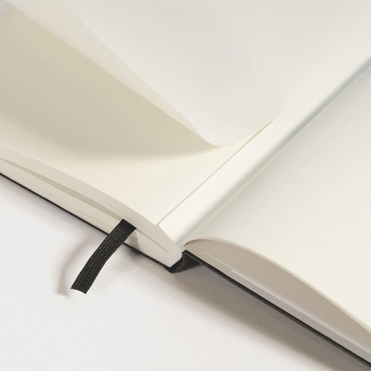 Anteckningsbok B6 Leuchtturm1917 dotted mjuk svart, Övrigt