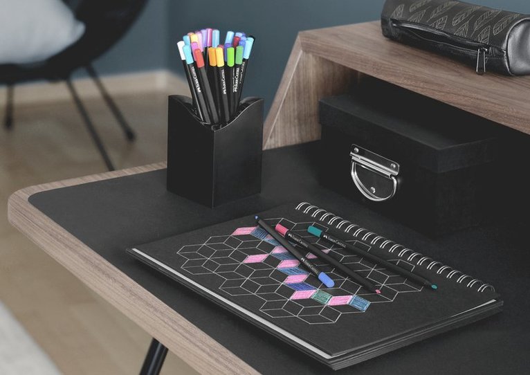Färgpenna Black Edition 24 färger, Övrigt