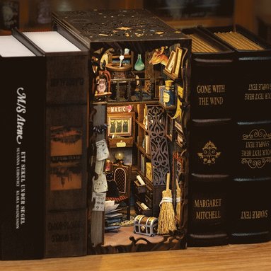 Book Nook  - Magic Pharmacist