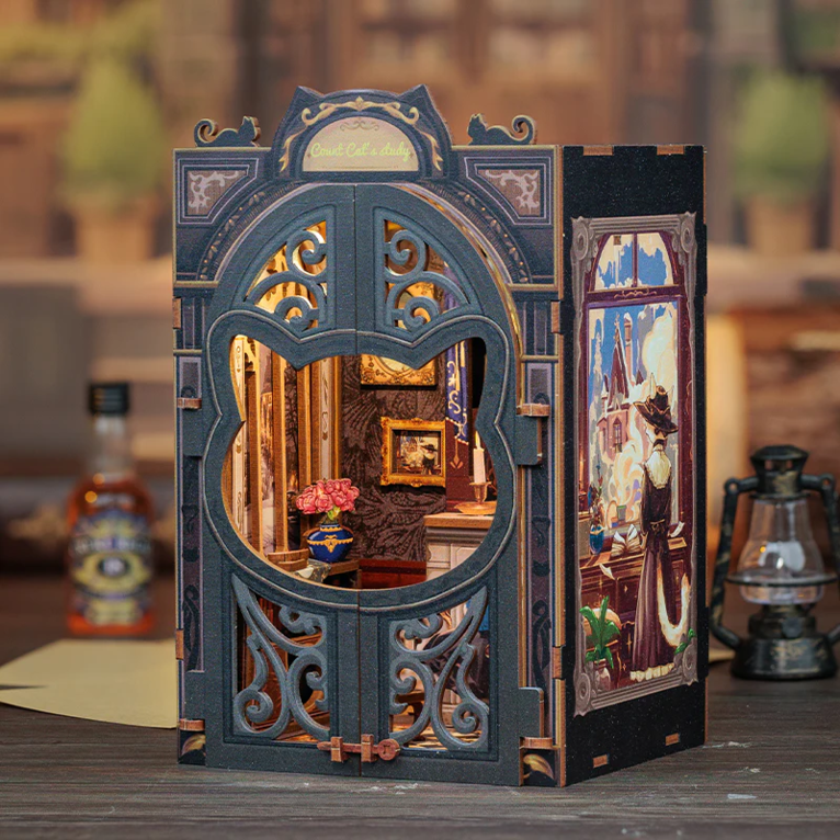 Book Nook - Count Cat's Study