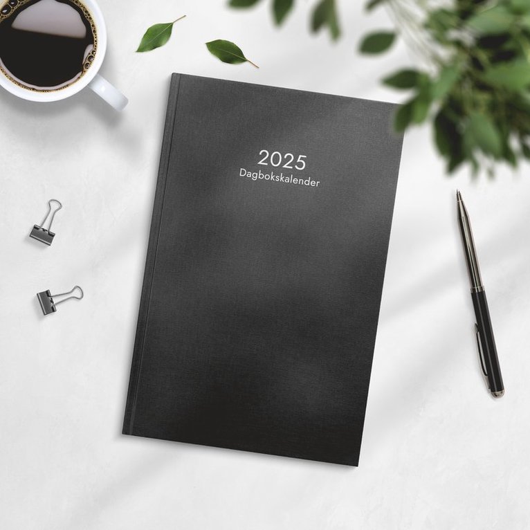 Kalender 2025 Dagbokskalender svart, Övrigt