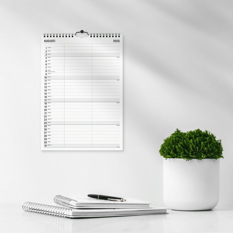 Familjekalender 2025 Black and white 2 kolumner, Övrigt