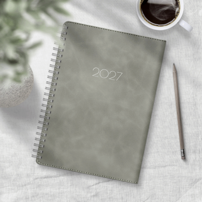 Kalender 2027 Senator A5 Twist grå, Övrigt