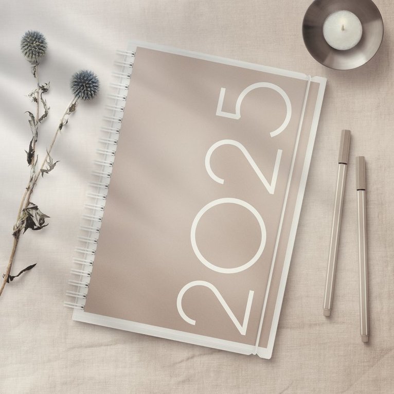 Kalender 2025 Business 4i1, Övrigt