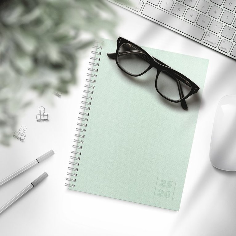 Kalender 2025-2026 Senator A5 Textile grön, Övrigt