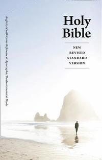 bokomslag Holy Bible: New Revised Standard Version (NRSV) Anglicized Cross-Reference edition with Apocrypha