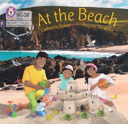Catherine Baker - At the Beach, Häftad