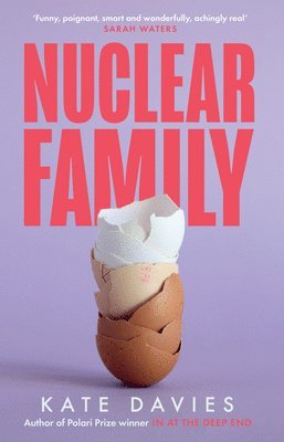 Kate Davies - Davies, K: Nuclear Family, Häftad