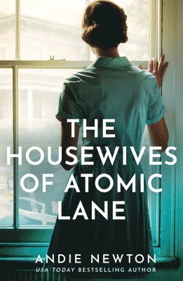 Andie Newton - Housewives of Atomic Lane, Häftad