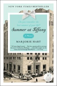 bokomslag Summer at Tiffany