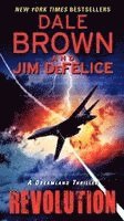 Dale Brown, Jim DeFelice - Revolution: A Dreamland Thriller, Häftad