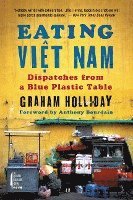 bokomslag Eating Viet Nam