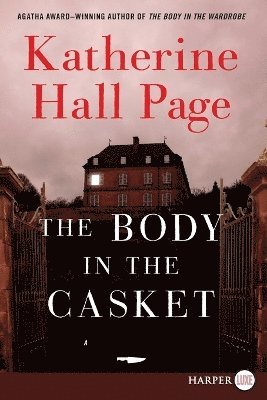 bokomslag Body In The Casket [Large Print]