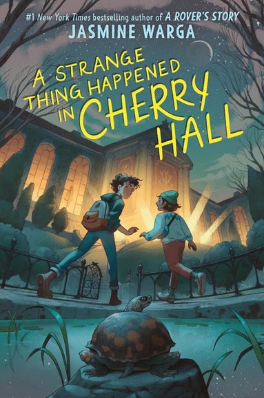 Jasmine Warga - Strange Thing Happened in Cherry Hall, Häftad