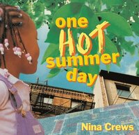 bokomslag One Hot Summer Day