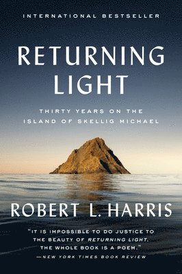 Returning Light: Thirty Years on the Island of Skellig Michael 1
