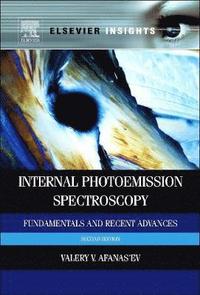 bokomslag Internal Photoemission Spectroscopy