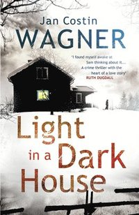 bokomslag Light in a Dark House