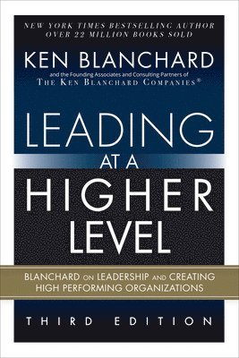 bokomslag Leading at a Higher Level