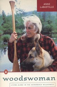 bokomslag Woodswoman