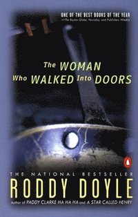 bokomslag The Woman Who Walked into Doors