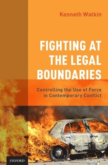 bokomslag Fighting at the Legal Boundaries