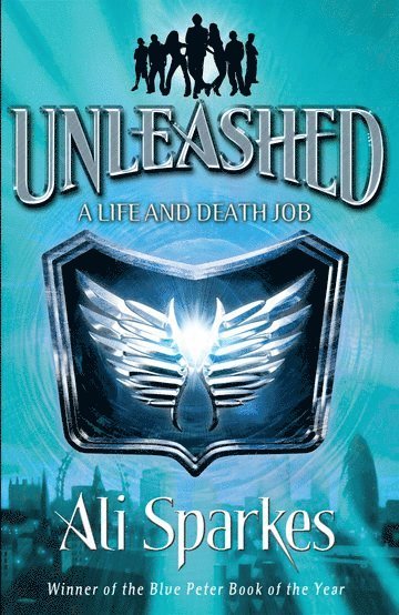 bokomslag Unleashed 1: A Life & Death Job