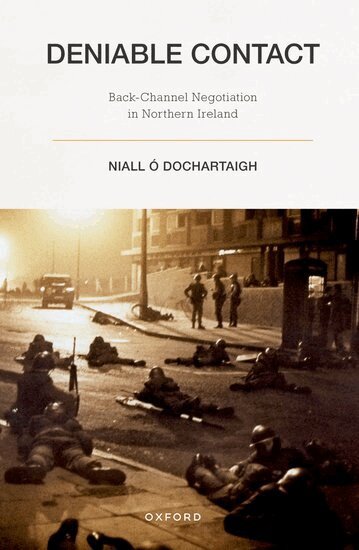 Niall Ó Dochartaigh - Deniable Contact, Häftad