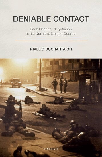 Niall Ó Dochartaigh - Deniable Contact, Inbunden