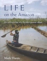 bokomslag Life on the Amazon