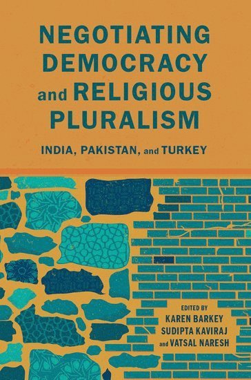 bokomslag Negotiating Democracy and Religious Pluralism