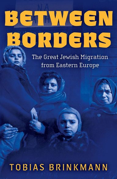 Tobias Brinkmann - Between Borders, Inbunden