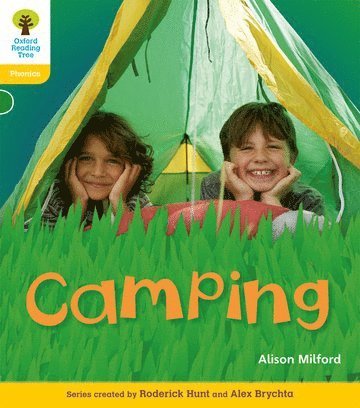 bokomslag Oxford Reading Tree: Level 5: Floppy's Phonics Non-Fiction: Camping