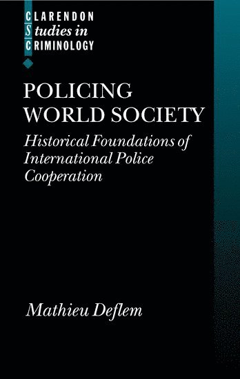 bokomslag Policing World Society