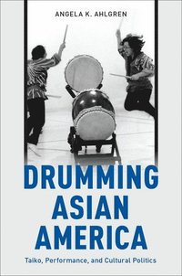 bokomslag Drumming Asian America