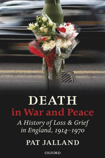 bokomslag Death in War and Peace