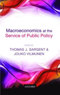 bokomslag Macroeconomics at the Service of Public Policy