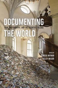 bokomslag Documenting the World