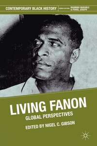 bokomslag Living Fanon