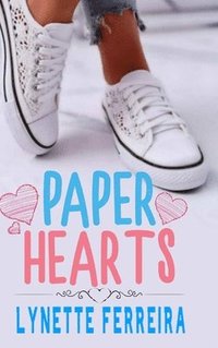 bokomslag Paper Hearts