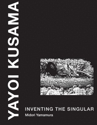 Midori Yamamura - Yayoi Kusama, Häftad