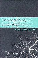bokomslag Democratizing Innovation