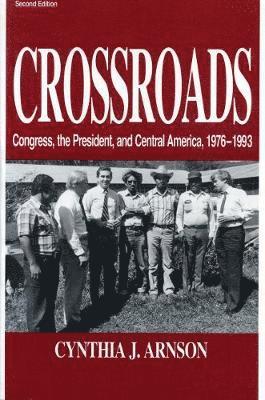 Cynthia Arnson - Crossroads, Häftad