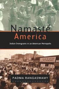 bokomslag Namasté America