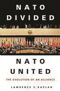 bokomslag NATO Divided, NATO United