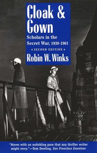 bokomslag Cloak and Gown