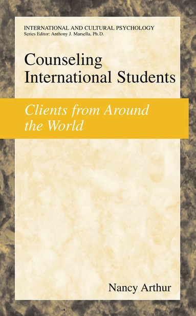 bokomslag Counseling International Students