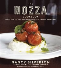 bokomslag Mozza Cookbook