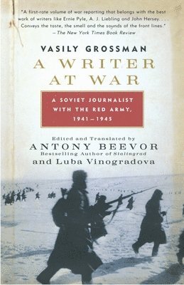 bokomslag Writer At War