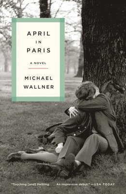 Michael Wallner - April in Paris, Häftad